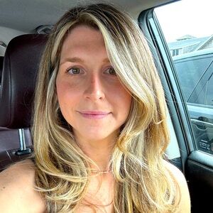 Meet your Posher, Carly